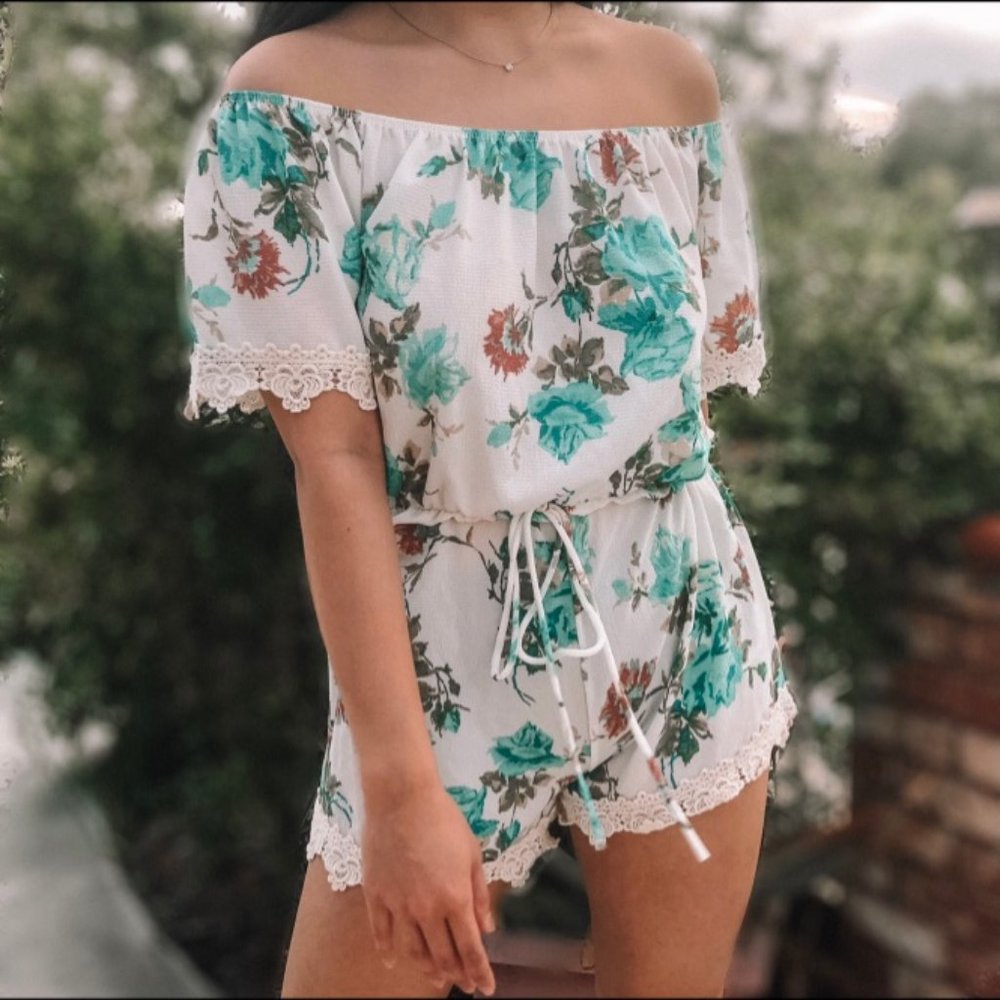 Romper | Green Floral Lace
